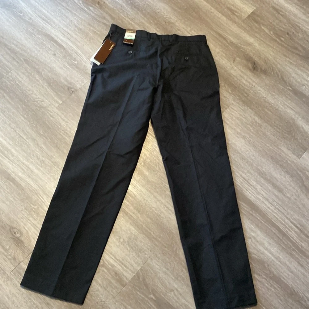 Perry Ellis Classic Fit Black Slacks NWT